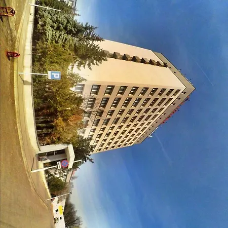 Olimpia Aparthotel